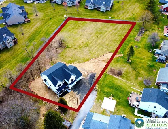 $799,499 | 4740 Hillcrest Lane, Whitehall, PA 18052