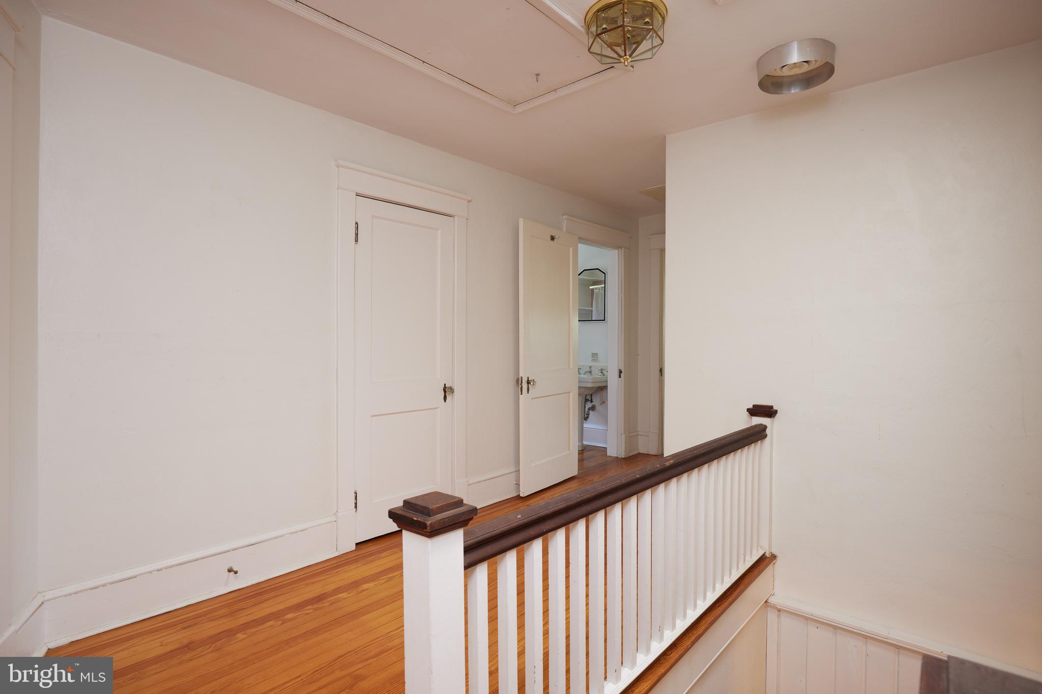 22500 Old Hundred Road Barnesville, MD 20838 - Photo 23 of 60 a view of a hallway with closet