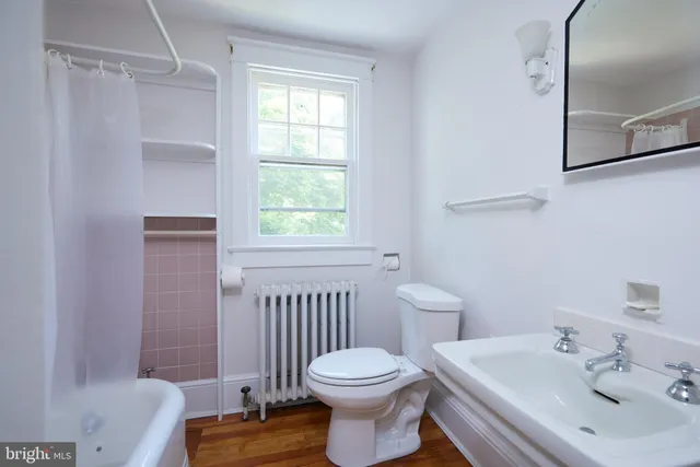 a view of livingroom with hardwood floor and window