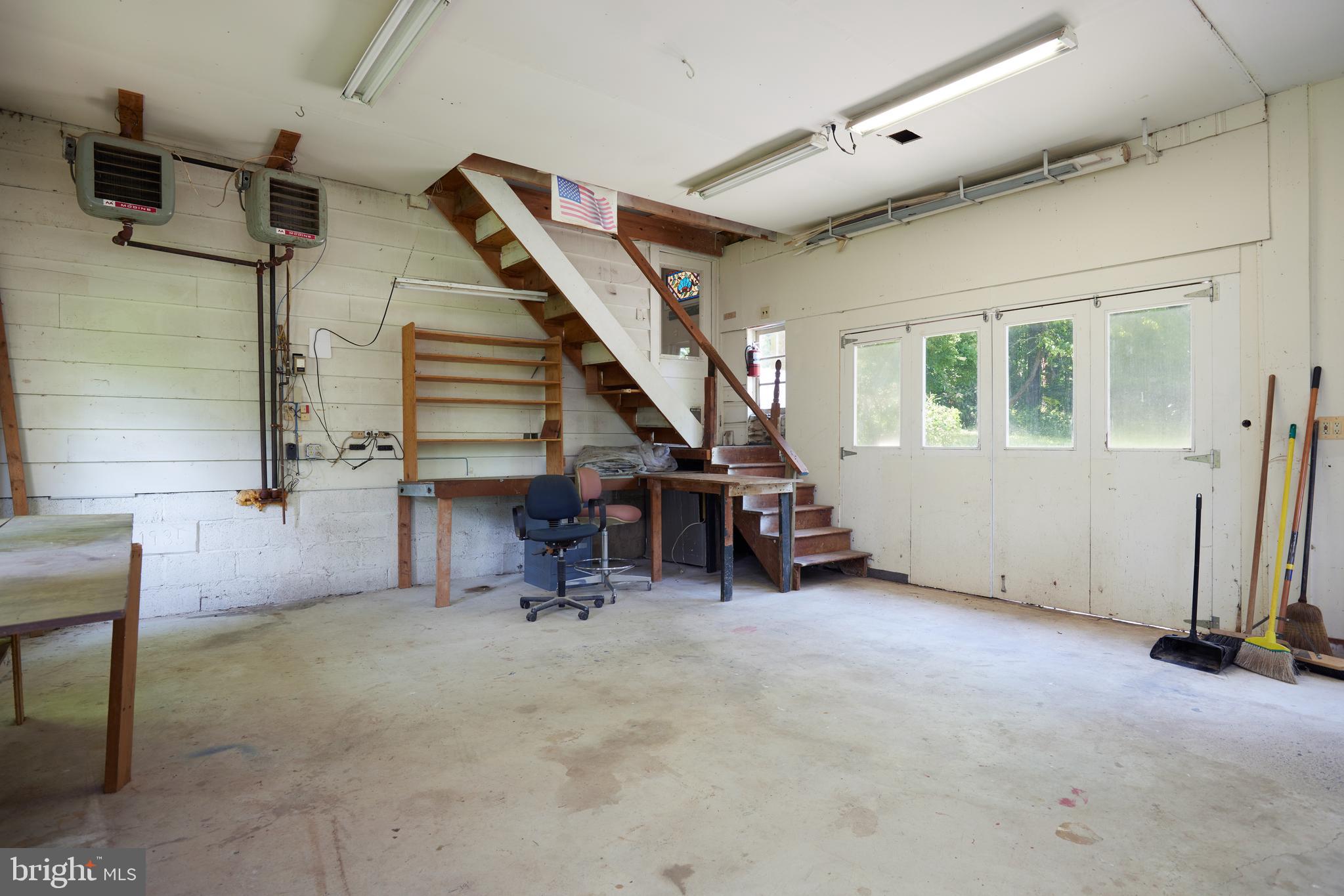 22500 Old Hundred Road Barnesville, MD 20838 - Photo 34 of 60 a view of an empty room
