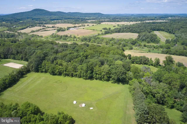 $975,000 | 22500 Old Hundred Road, Barnesville, MD 20838