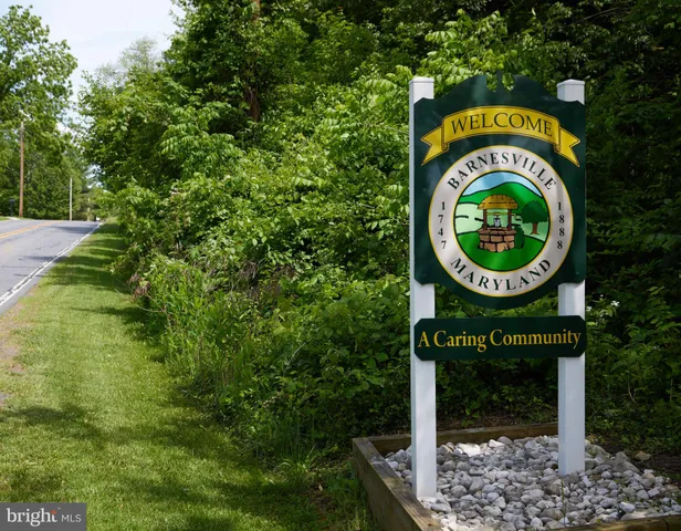 $975,000 | 22500 Old Hundred Road, Barnesville, MD 20838