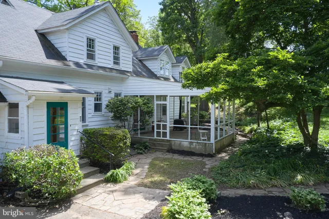 $975,000 | 22500 Old Hundred Road, Barnesville, MD 20838
