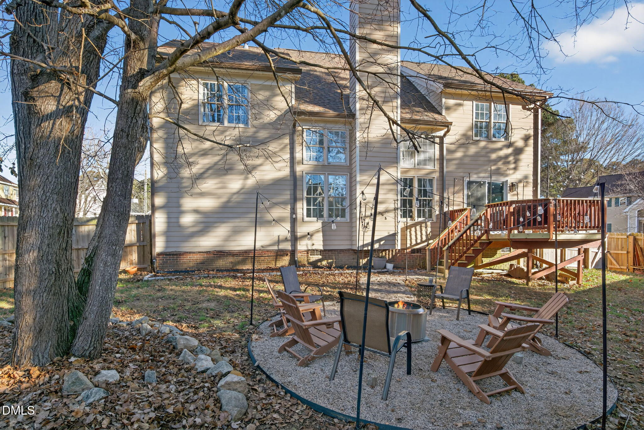 713 Marsh Grass Drive Raleigh, NC 27610 - Photo 38 of 41 a view of a chairs and table in the patio