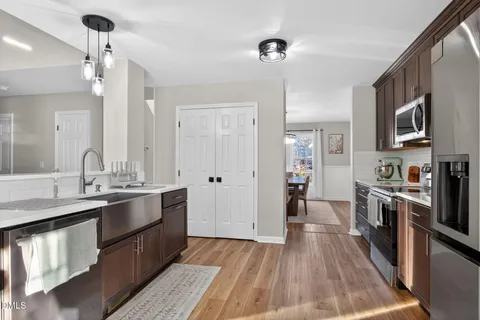 $425,000 | 713 Marsh Grass Drive, Raleigh, NC 27610