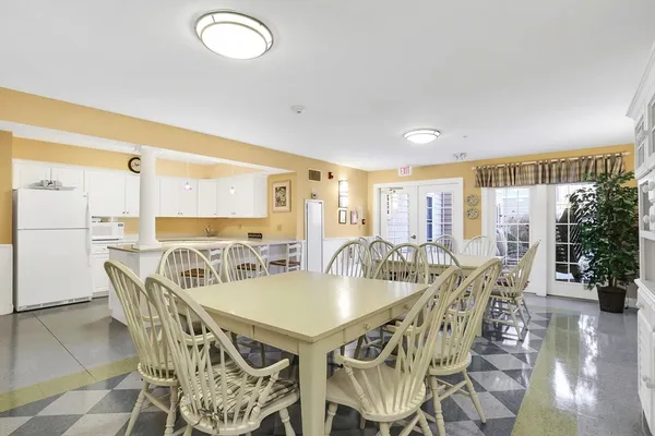 $340,000 | 135 Beach Road, Unit 114, Salisbury, MA 01952