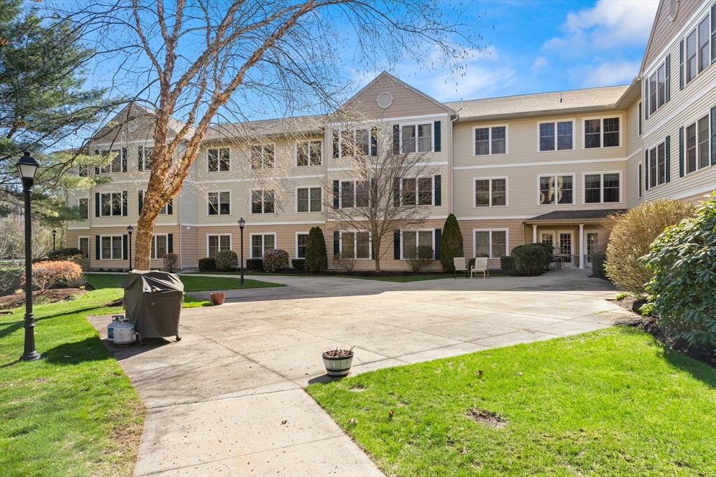 135 Beach Road, Unit 114 Salisbury, MA 01952 - Photo 5 of 30