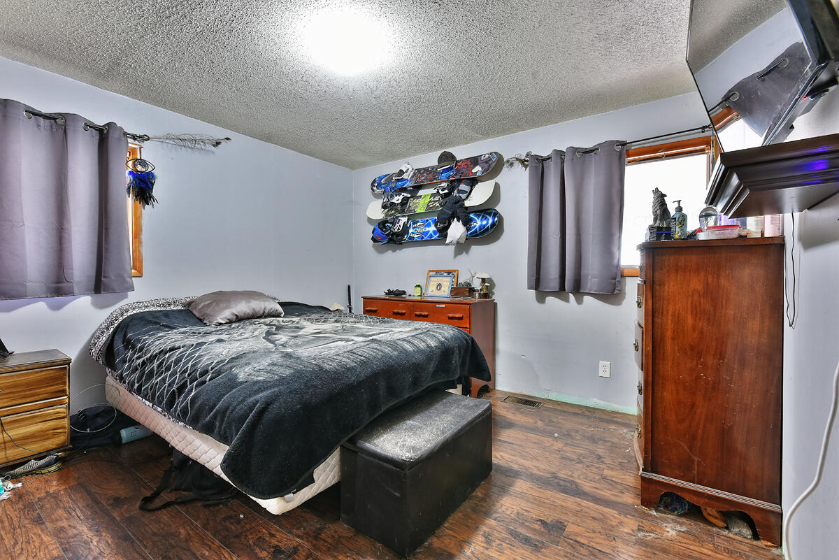 1324 Glenbrook Loop Road Riddle, OR 97469 - Photo 13 of 24 12. Bedroom 3