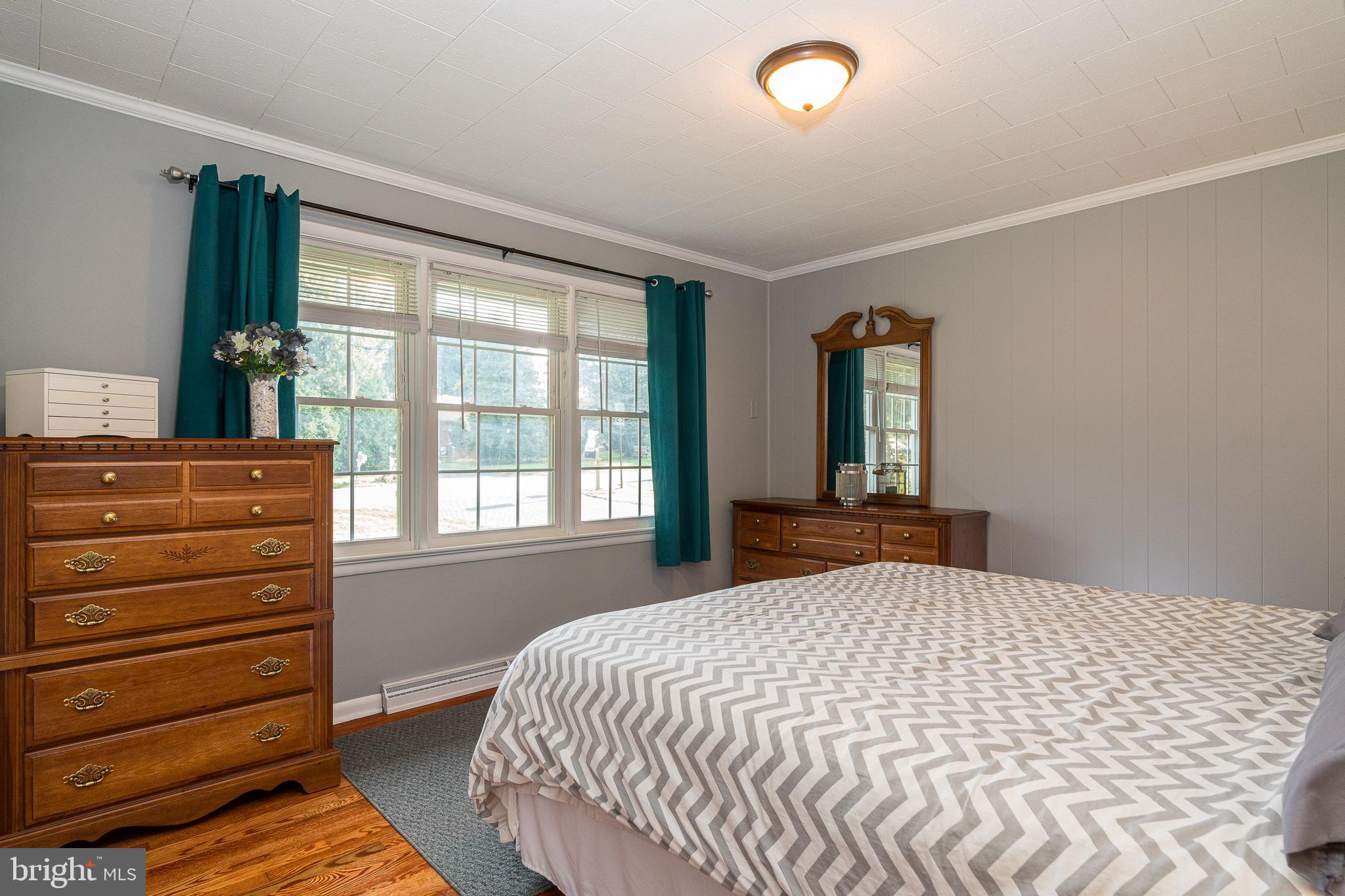 1559 Zarker Road Lancaster, PA 17601 - Photo 14 of 37 Owner's Bedroom