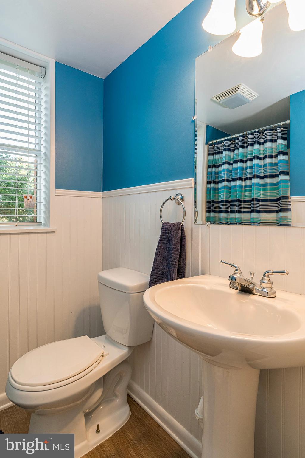 1559 Zarker Road Lancaster, PA 17601 - Photo 23 of 37 Full Bath - lower level