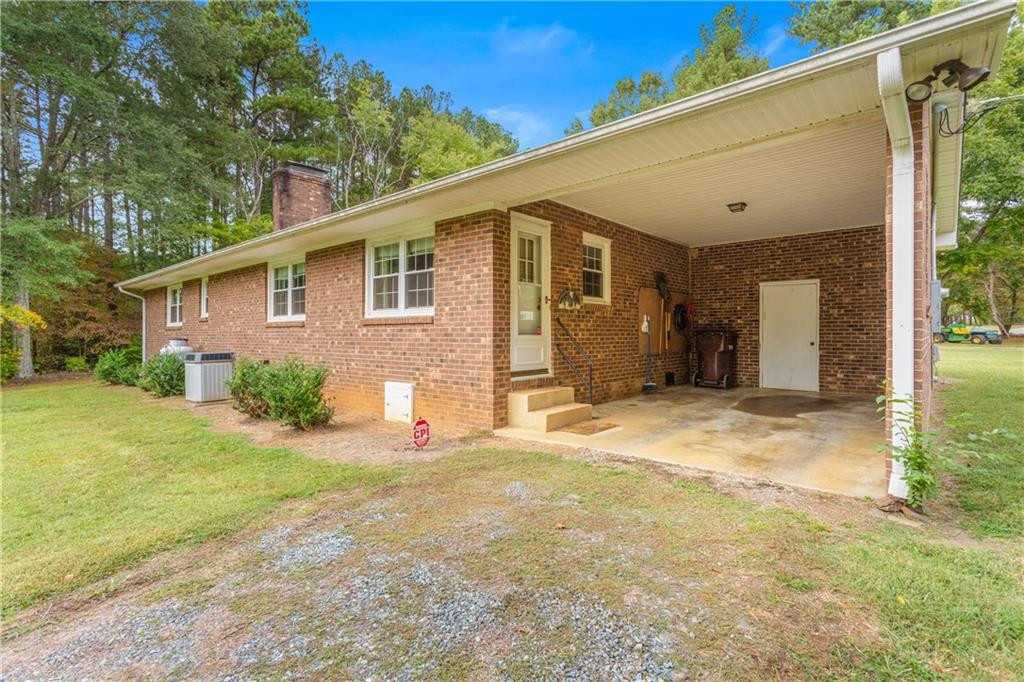 2748 Lowe Road Elon, NC 27244 - Photo 19 of 21 Gallery Image 19