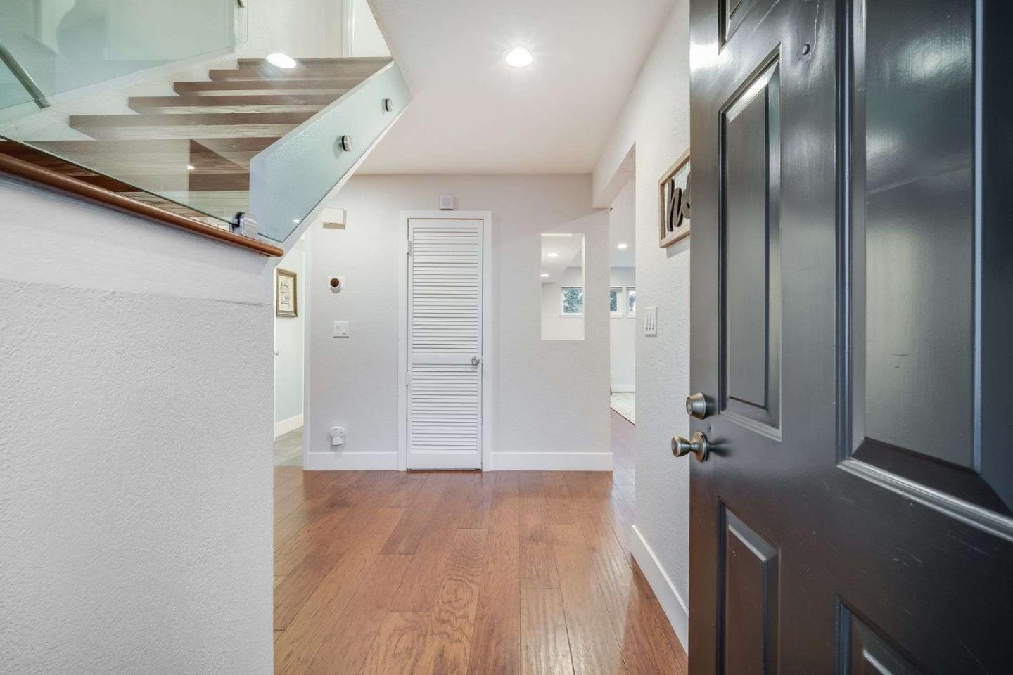 181 Centre Street, Unit 1 Mountain View, CA 94041 - Photo 2 of 58