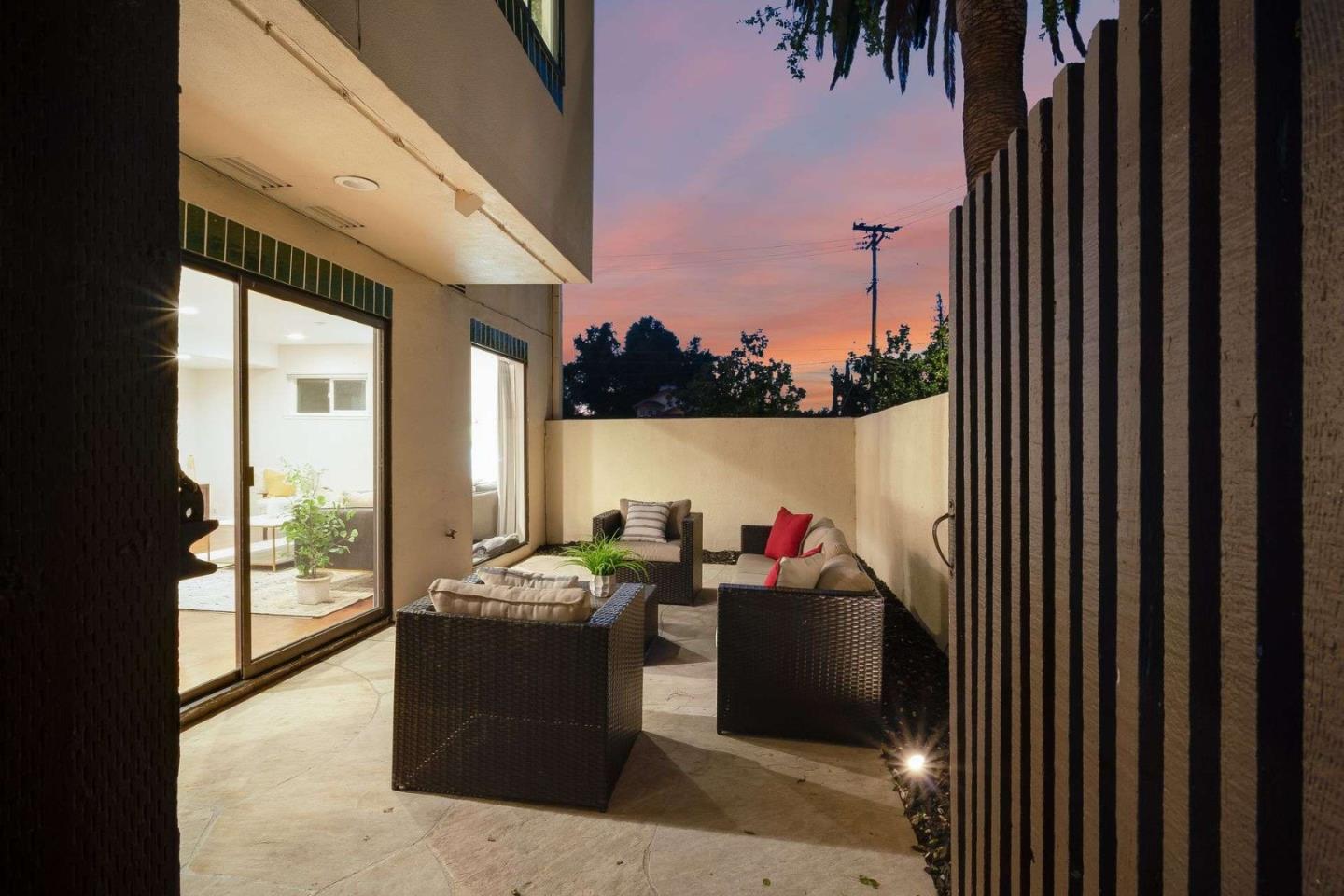 181 Centre Street, Unit 1 Mountain View, CA 94041 - Photo 39 of 58