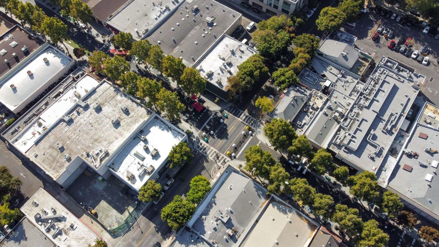 181 Centre Street, Unit 1 Mountain View, CA 94041 - Photo 43 of 58 an aerial view of a residential building with an outdoor space