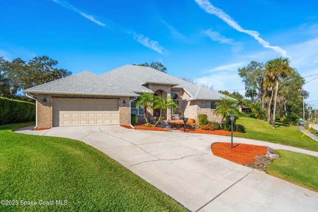 $789,500 | 2545 Indian River Drive, Cocoa, FL 32922