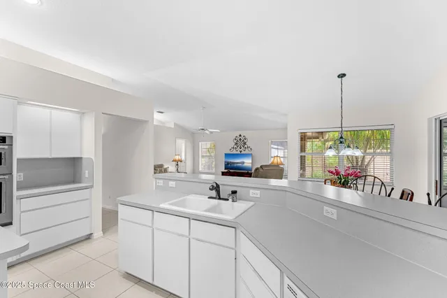 $789,500 | 2545 Indian River Drive, Cocoa, FL 32922