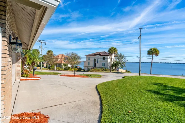 $789,500 | 2545 Indian River Drive, Cocoa, FL 32922