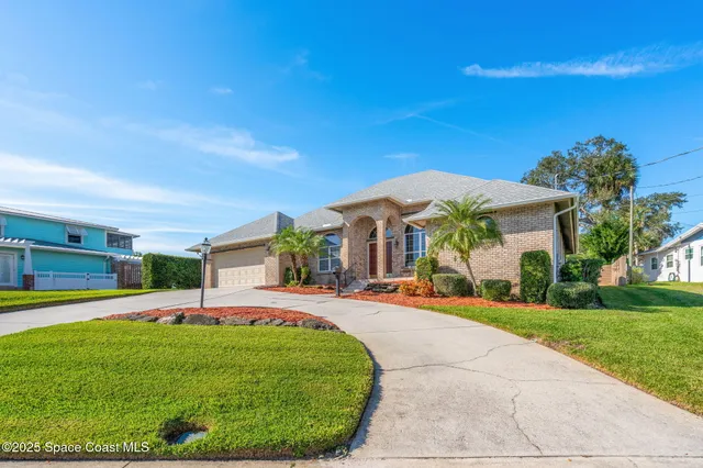$789,500 | 2545 Indian River Drive, Cocoa, FL 32922