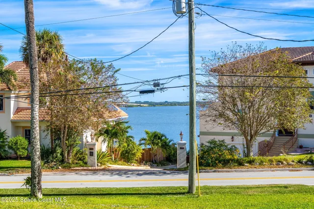 $789,500 | 2545 Indian River Drive, Cocoa, FL 32922