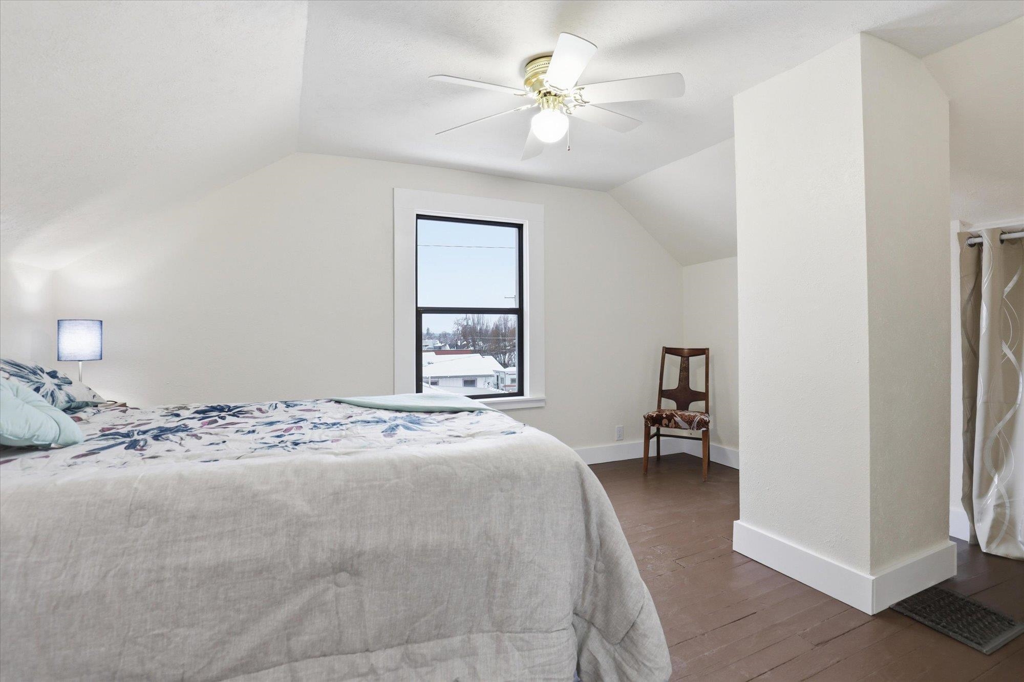 4803 North Madison Street Spokane, WA 99205 - Photo 12 of 30