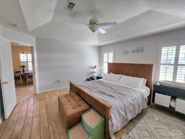 $2,000 | 876 Miramar Drive, Pensacola, FL 32506