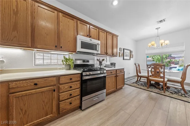 $549,900 | 550 Kings Links Street, Henderson, NV 89012