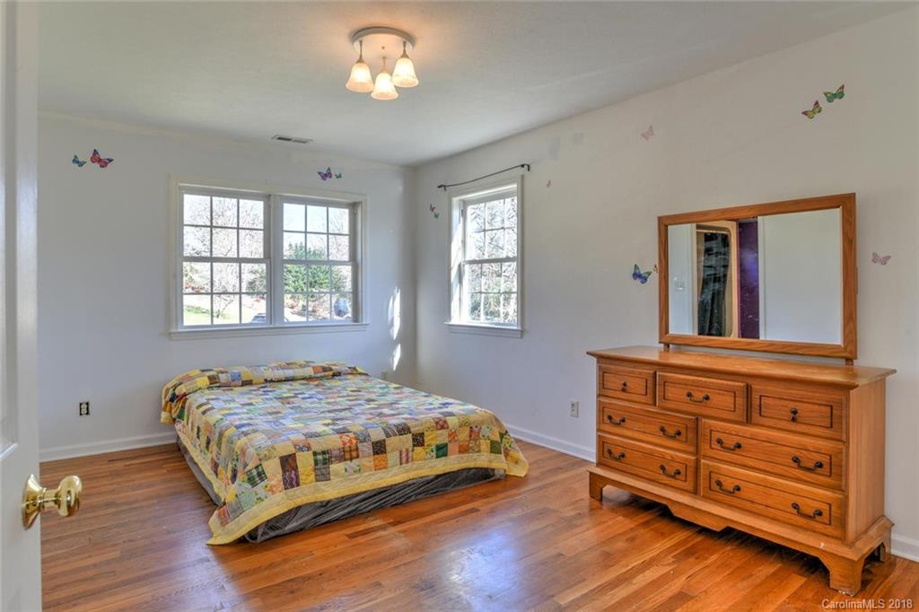 364 Banner Farm Road Mills River, NC 28759 - Photo 30 of 35 Gallery Image 30