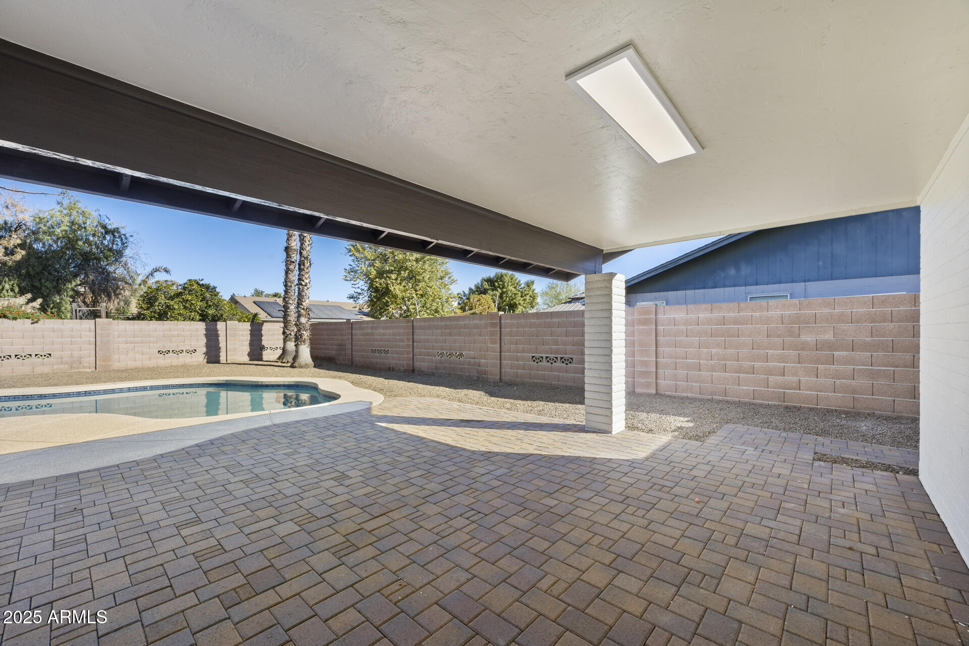 108 East Angela Drive Phoenix, AZ 85022 - Photo 29 of 33 1-34