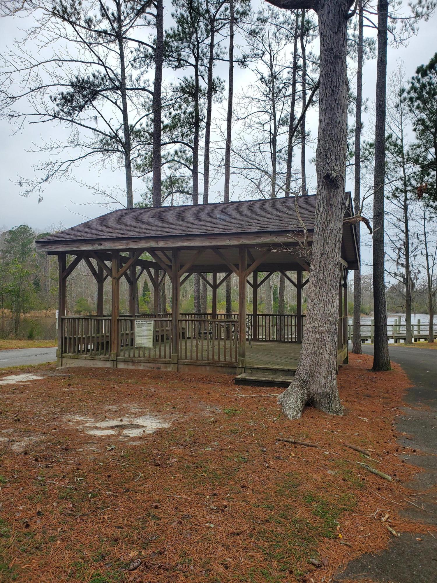 70 Long Point Road Chocowinity, NC 27817 - Photo 14 of 14 long point landing deck