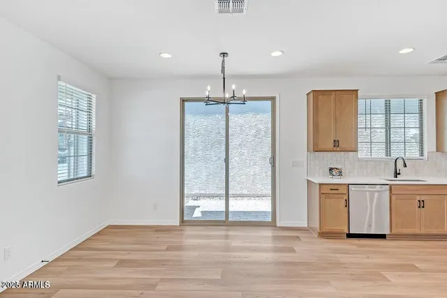 $2,000 | 43195 North Hinoki Street, Queen Creek, AZ 85140