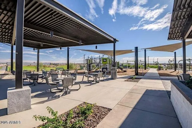 $2,000 | 43195 North Hinoki Street, Queen Creek, AZ 85140