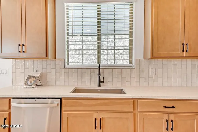 $2,000 | 43195 North Hinoki Street, Queen Creek, AZ 85140