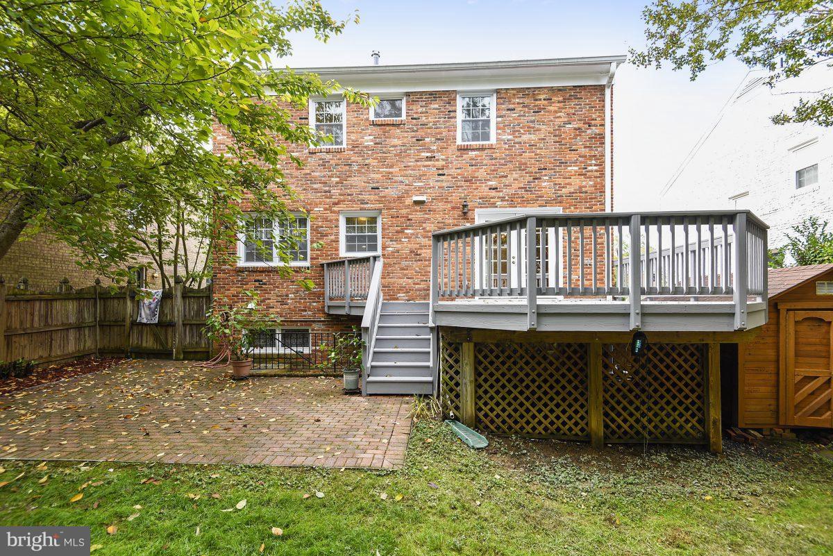 1209 Colonial Road McLean, VA 22101 - Photo 2 of 24 Exterior (General)