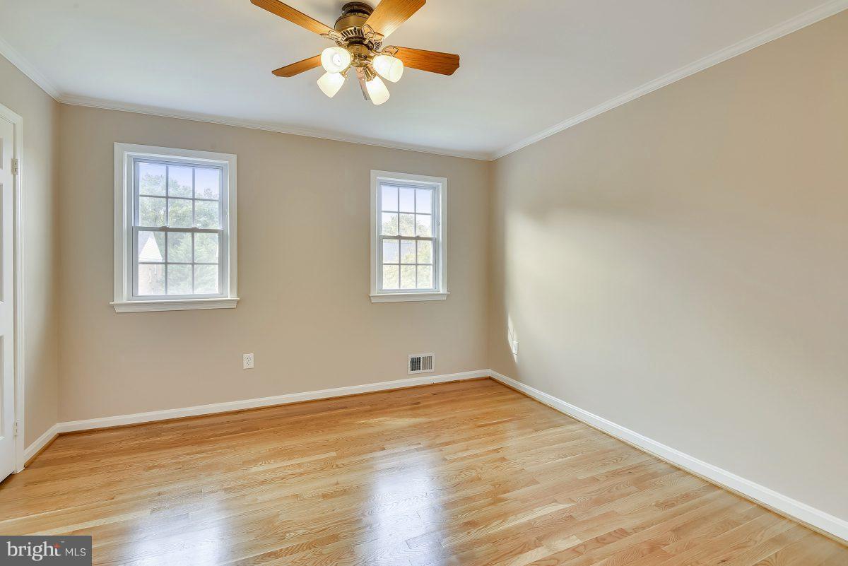 1209 Colonial Road McLean, VA 22101 - Photo 15 of 24 Interior (General)