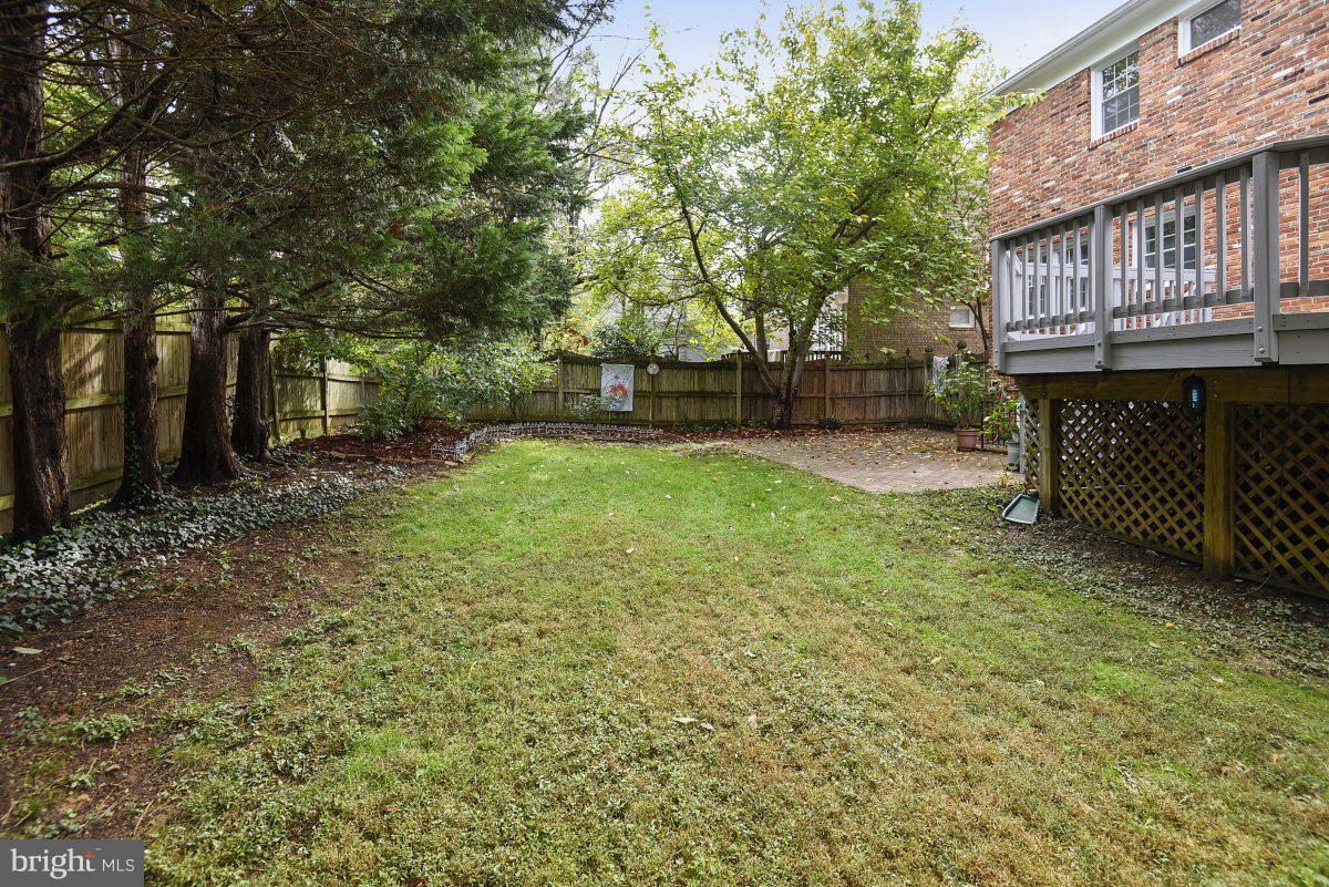 1209 Colonial Road McLean, VA 22101 - Photo 3 of 24 Exterior (General)