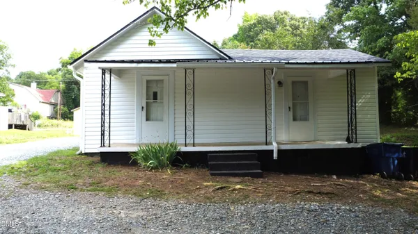 $127,500 | 123 East Hill Street, Haw River, NC 27258