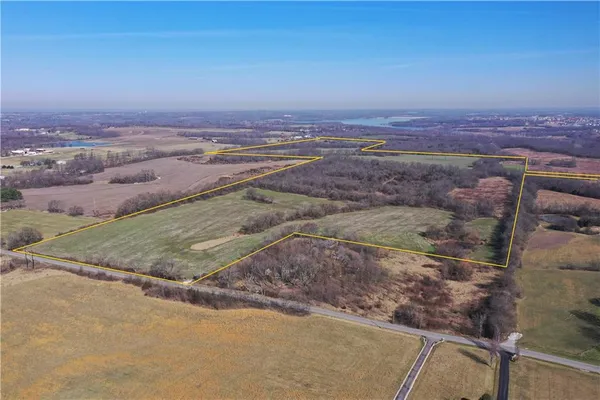$6,630,000 | 11400 East 139th Street, Lee's Summit, MO 64082