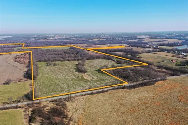 $6,630,000 | 11400 East 139th Street, Lee's Summit, MO 64082