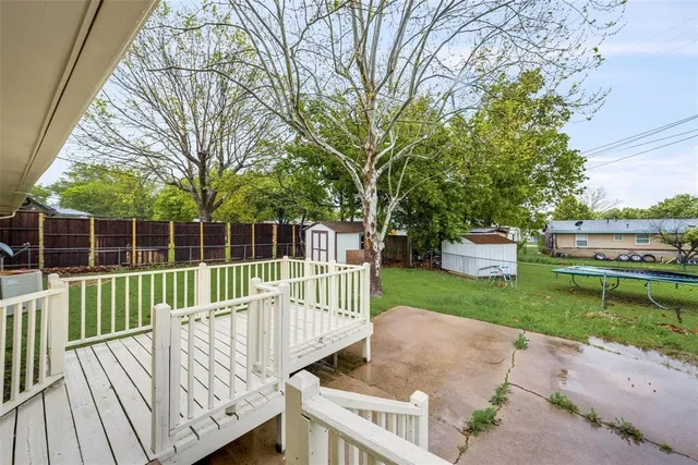 $1,495 | 1814 West College Street, Sherman, TX 75092