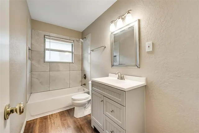 $1,495 | 1814 West College Street, Sherman, TX 75092