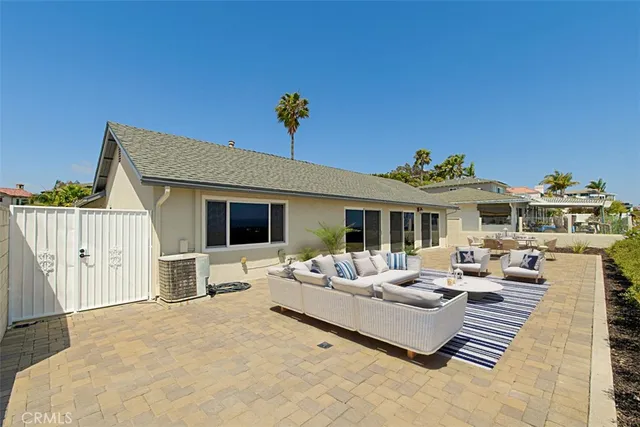 $7,800 | 4021 Via Manzana, San Clemente, CA 92673
