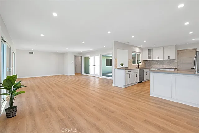 $7,800 | 4021 Via Manzana, San Clemente, CA 92673