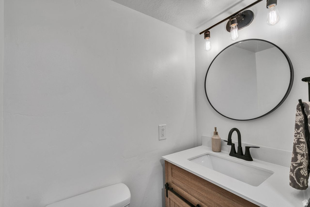 206 South 100 West Bountiful, UT 84010 - Photo 19 of 27