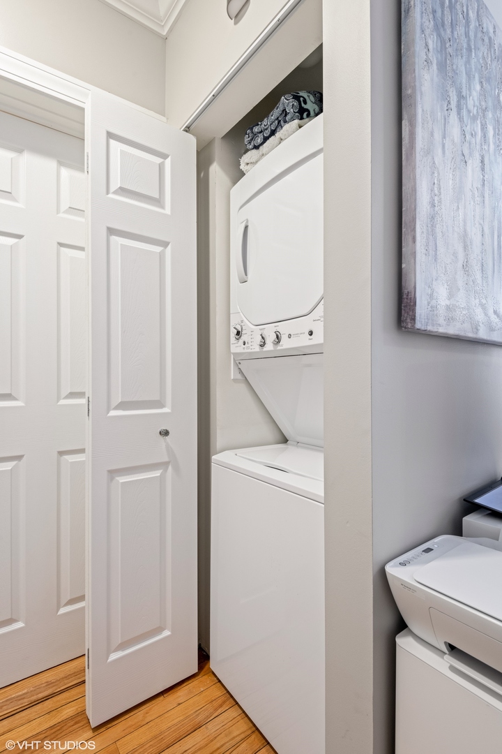 1133 West Grace Street, Unit 1S Chicago, IL 60613 - Photo 10 of 12