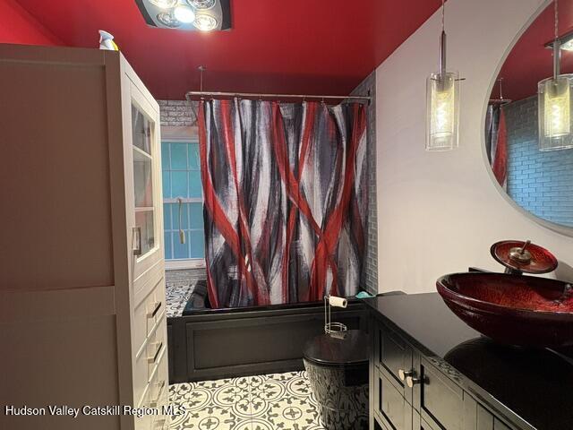 3124 Rte 9W Saugerties, NY 12477 - Photo 11 of 20 bathroom downstairs