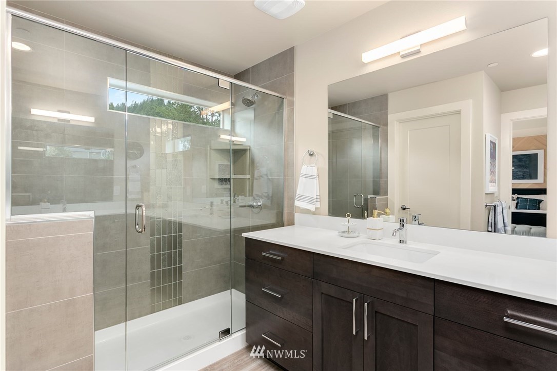 1920 Riva Lane Northwest Issaquah, WA 98027 - Photo 14 of 27 Gallery Image 14