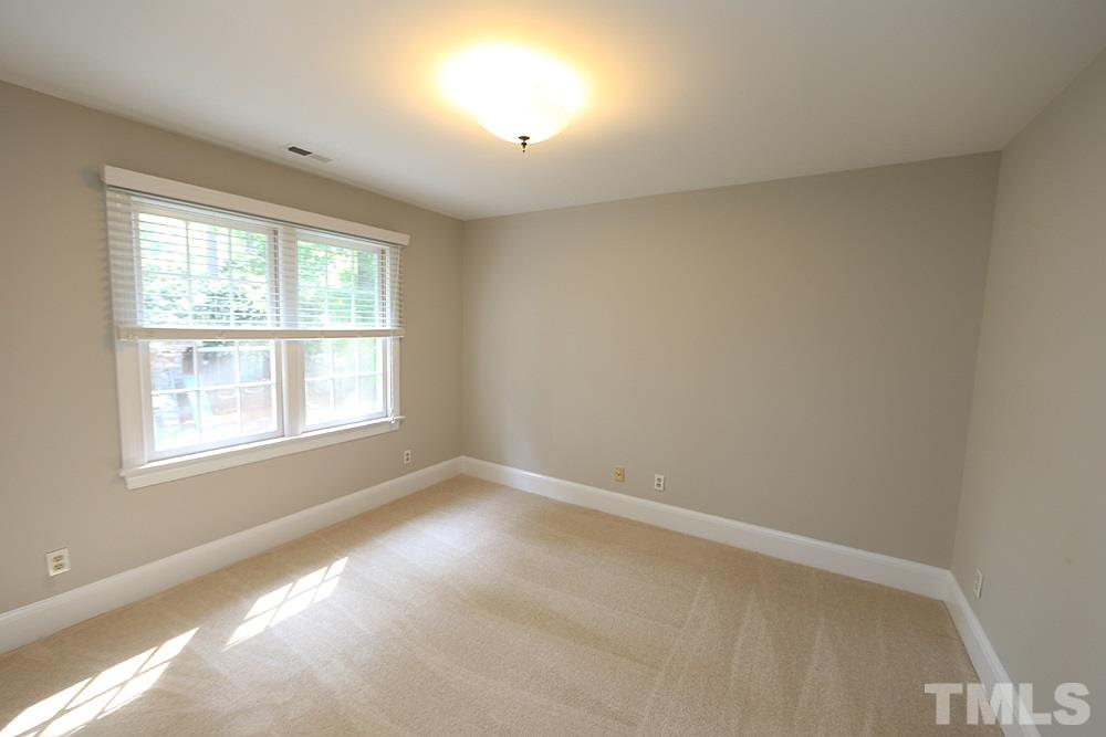 2116 Fallon Oaks Court Raleigh, NC 27608 - Photo 18 of 24