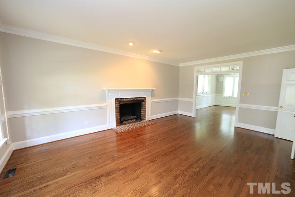 2116 Fallon Oaks Court Raleigh, NC 27608 - Photo 6 of 24