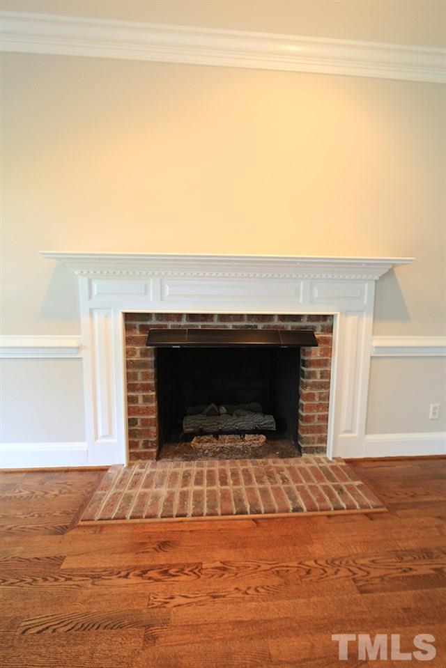 2116 Fallon Oaks Court Raleigh, NC 27608 - Photo 7 of 24