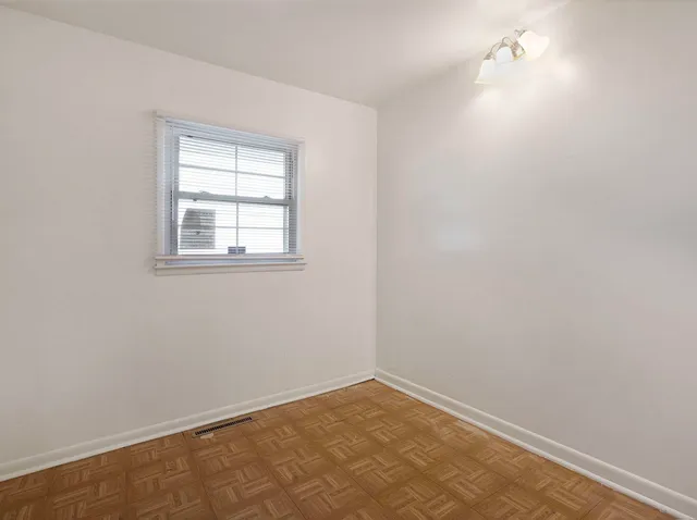 $130,000 | 384 Sunset Drive, Sun River Terrace, IL 60964